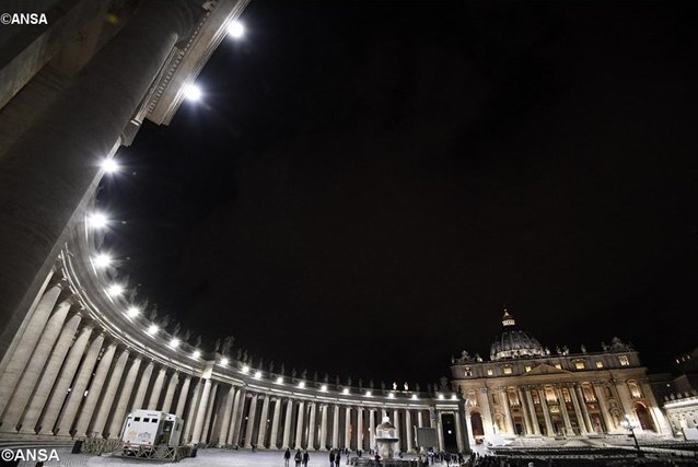 Ватикан: новое светодиодное освещение для площади Святого Петра