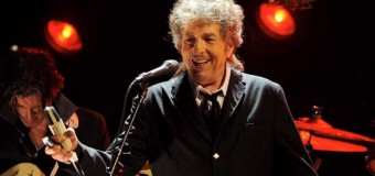 Боб Дилан согласился забрать Нобелевскую премию