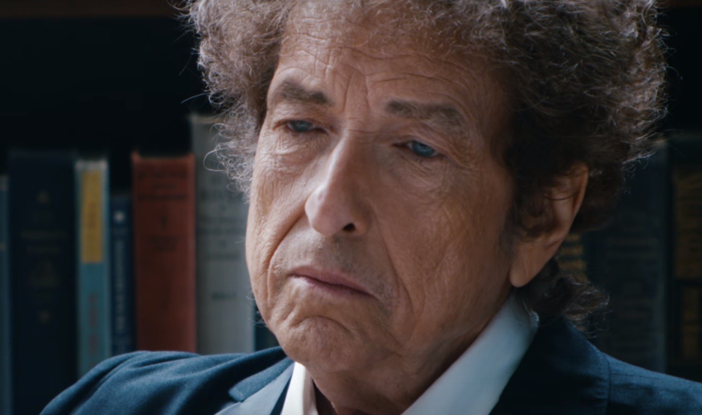 Боб Дилан удалил со своего сайта упоминание о Нобелевской премии