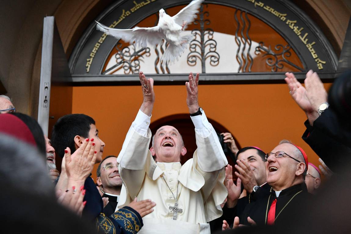 В Тбилиси Папа вознес молитву о мире на Ближнем Востоке