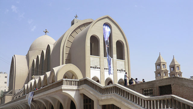 Рядом с коптским собором в Каире прогремел взрыв