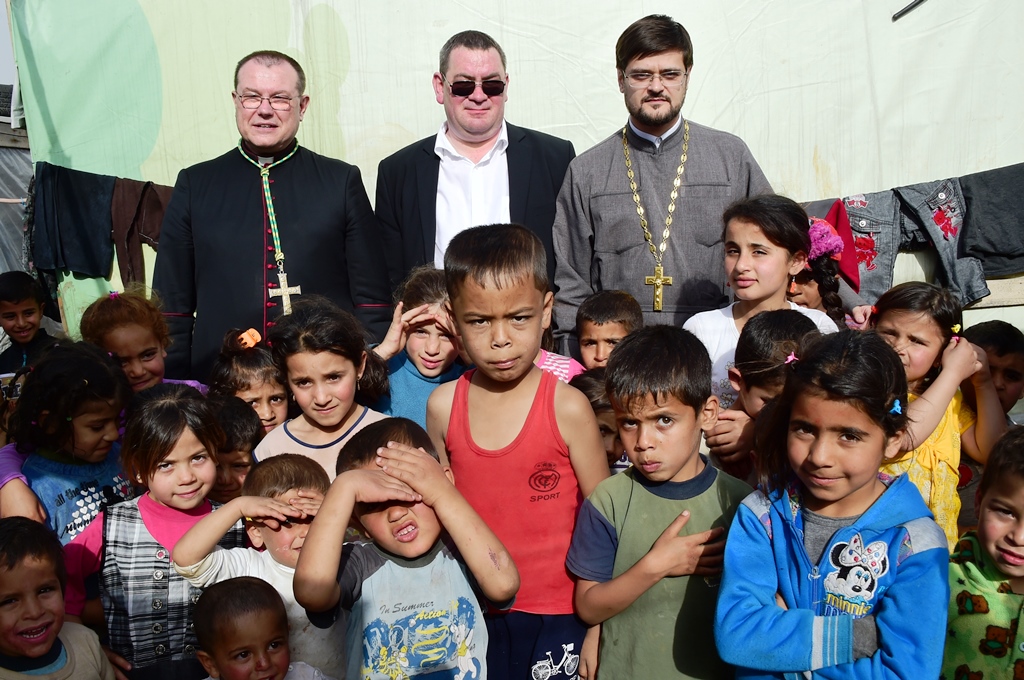 РПЦ и Ватикан проведут гуманитарные акции в помощь сирийским детям