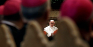 Папа изложил основополагающие принципы реформы Римской Курии