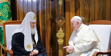 Папу Франциска поздравил с юбилеем Патриарх Кирилл