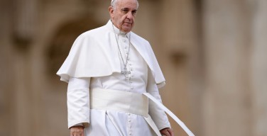 Ватикан-2017: сто лет Фатиме, революция Трампа и оппозиция Папе Франциску