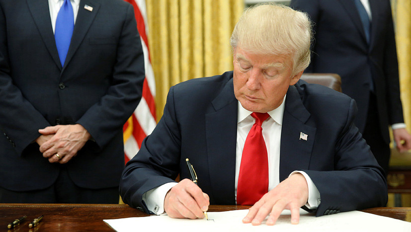Трамп подписал указ об отмене финансирования абортов за рубежом