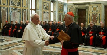 Папа: католическое образование призвано открывать горизонты трансцендентности