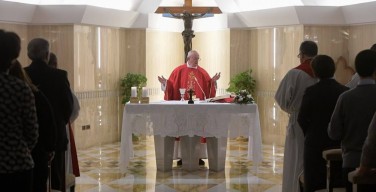 Папа: отказаться от двойной жизни и не откладывать обращение