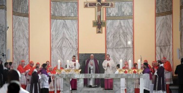 Папа в римской базилике Санта-Сабина: Великий Пост помогает бороться с духовным удушьем