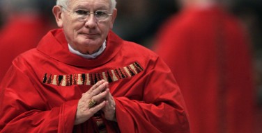 Скончался экс-глава американских католиков кардинал Уильям Килер