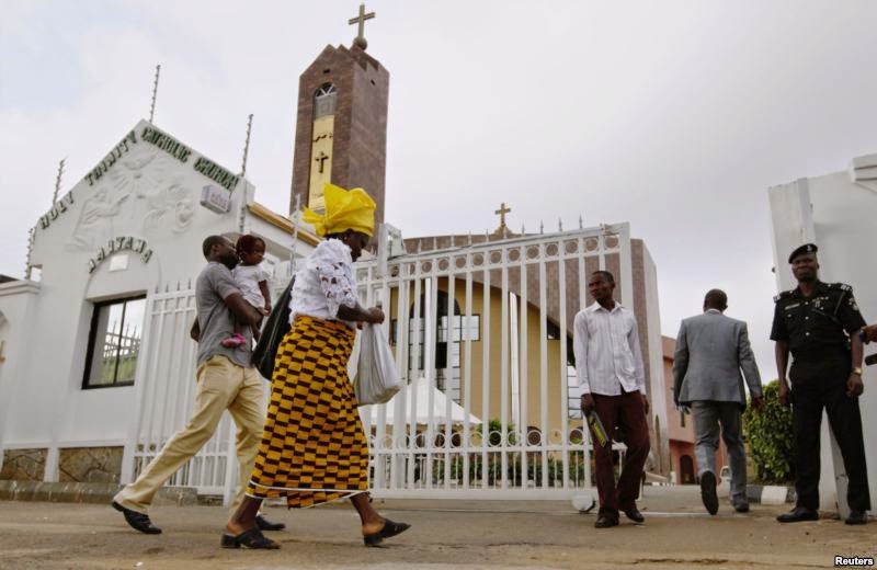 Похищенный в южной Нигерии священник-иезуит освобожден