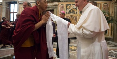 Святейший Престол призывает христиан и буддистов вместе идти путем ненасилия