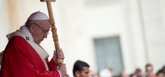 Папа соболезнует в связи с терактами в Швеции и Египте