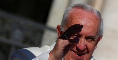 Папа оплатил аренду пляжа для людей с ограниченными возможностями