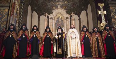 Политик: Церковь — «сердце и средоточие» армянского народа