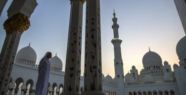 Одна из крупнейших мечетей Абу-Даби переименована в честь Пресвятой Девы Марии