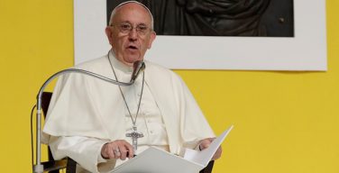Папа Франциск полон решимости подавить бунт в нигерийской епархии