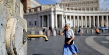 Засуха в Риме: Ватикан закрыл все фонтаны (ФОТО)