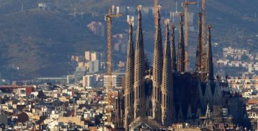 Террористы планировали взрыв в знаменитом соборе Святого Семейства в Барселоне — СМИ