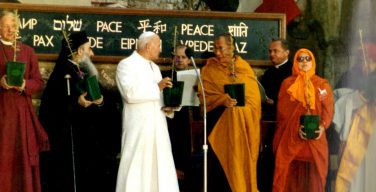 Папа: религии призваны выступать в защиту мира, против войны и терроризма
