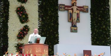 Папа на Мессе в Медельине: Церковь принадлежит не нам, а Богу