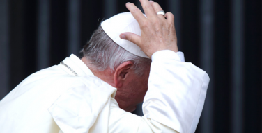 К спору вокруг фильма «Матильда» решили подключить Папу Римского: его просят высказаться публично, чтобы примирить стороны конфликта
