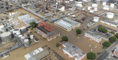 Папа выразил близость жителям Ливорно, пострадавшим от наводнения