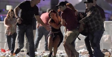 Число раненых при стрельбе в Лас-Вегасе достигло 515 человек, 58 человек погибло