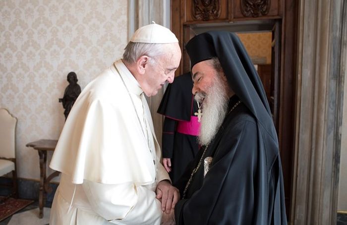 Папа Франциск встретился с Патриархом Феофилом III