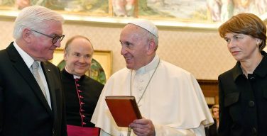 Папа Римский встретился с федеральным президентом Германии