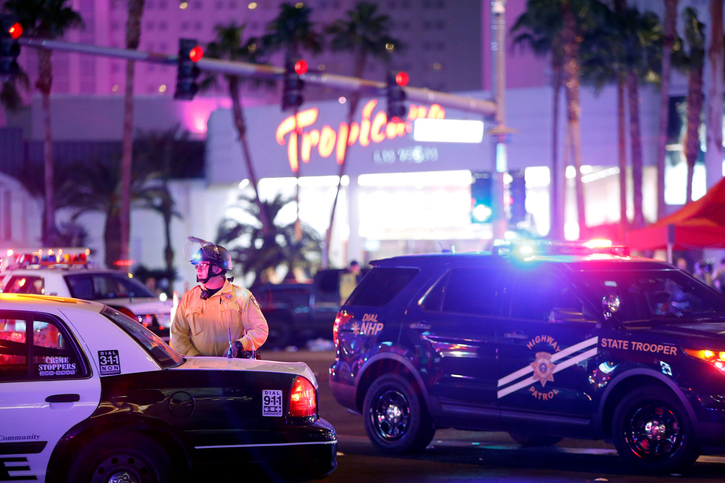 Папа молится о жертвах стрельбы в Лас-Вегасе