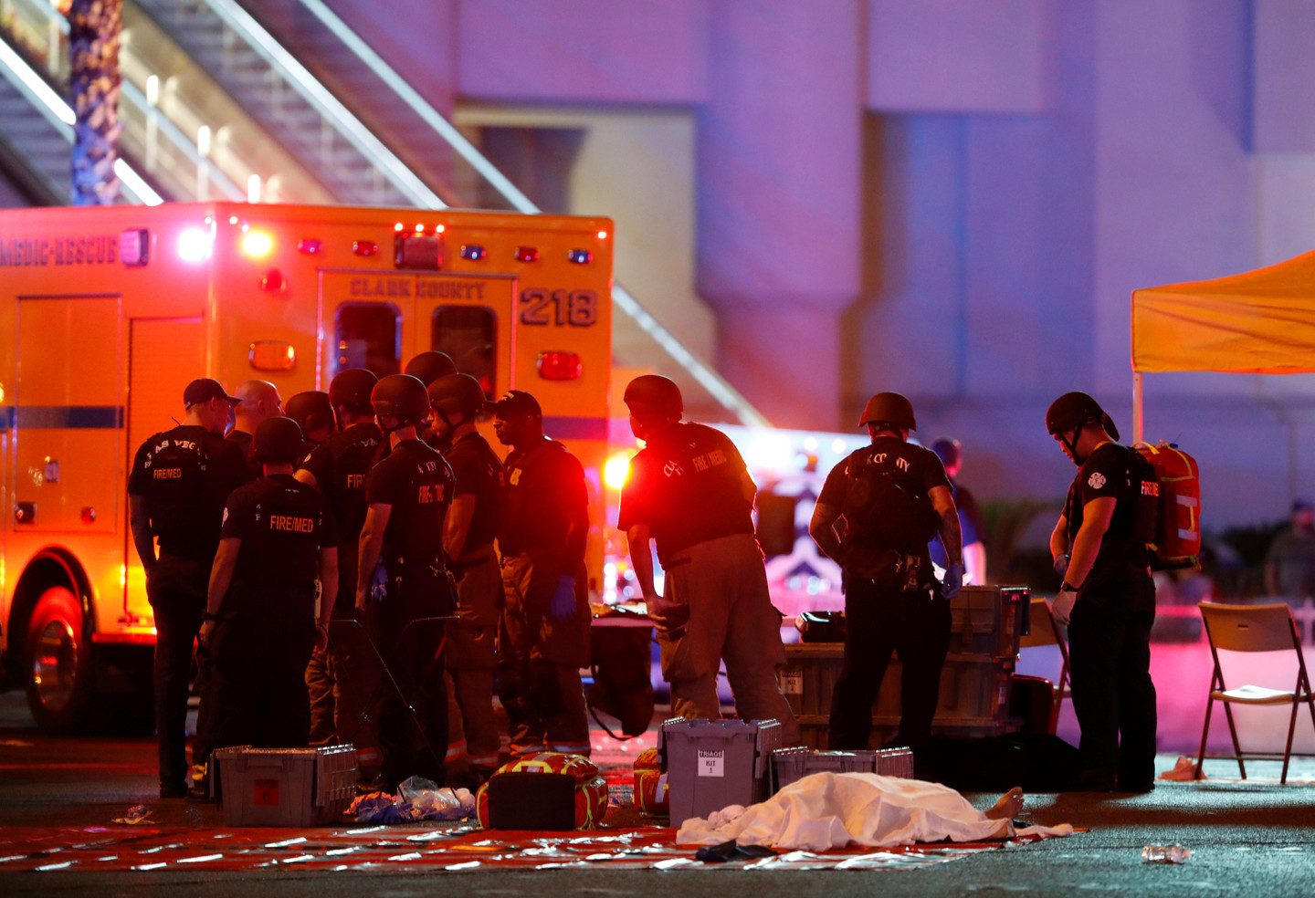 ФБР сообщило, что стрелок из Лас-Вегаса не был связан с террористами ИГИЛ
