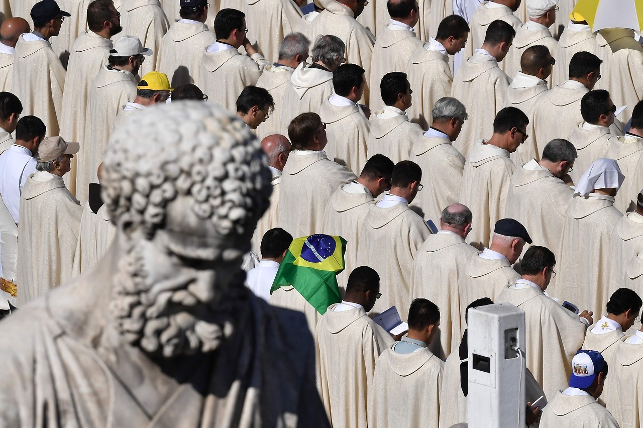 Папа — бразильским священникам: братство поможет вам сохранить духовность