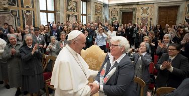 Папа — монахиням по случаю 100-летия со дня смерти святой Франчески Кабрини: видеть знаки времени