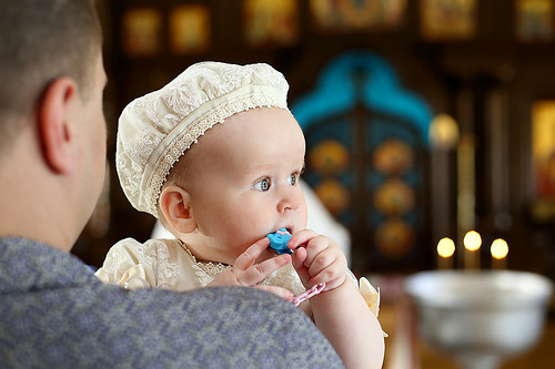 Предстоятель УПЦ будет лично крестить пятого новорожденного в семьях священников
