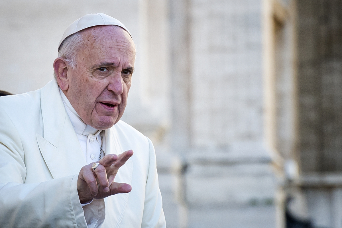 В пресс-службе Ватикана опровергли информацию о том, что Папа Римский пользуется WhatsApp