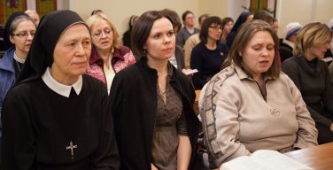 В Новосибирске прошел организованный Епархиальным центром семьи семинар «Мужчиной и женщиной сотворил их»