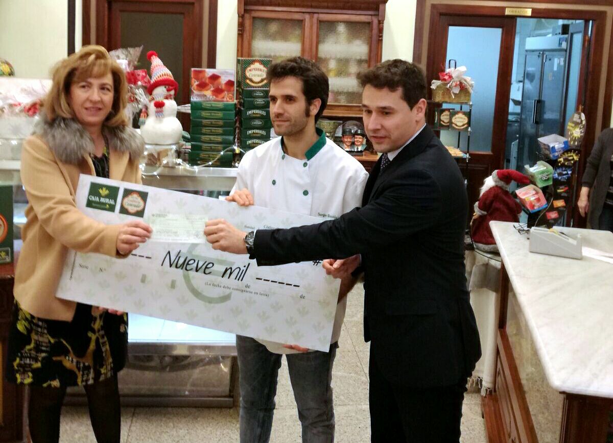Испанская кондитерская спрятала 9 тыс. евро в новогоднем «пироге волхвов»