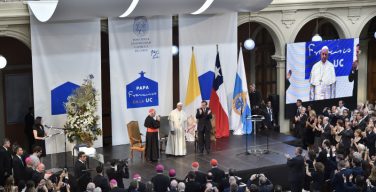 Папа: университет должен учить грамматике диалога и встречи (+ ФОТО)