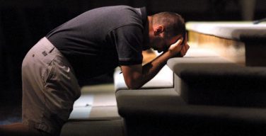 20% британских атеистов регулярно молятся
