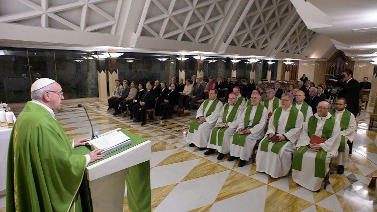 Папа на Мессе с российскими иерархами: пастыри должны нести людям нежность и близость Иисуса