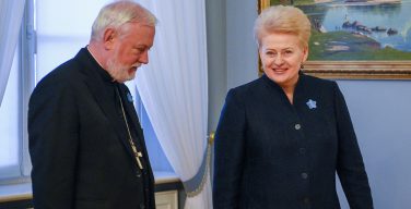 Глава Литвы: визит Папы Римского Франциска – большой подарок литовцам