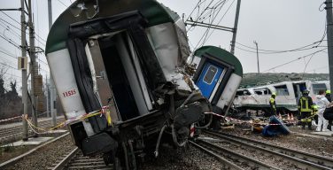 Папа выразил соболезнования в связи с железнодорожной катастрофой в Пиольтелло