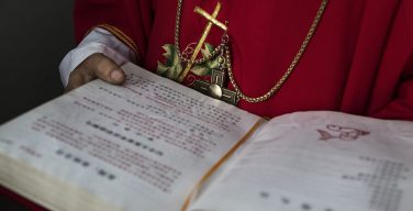 Святейший Престол: Папа Франциск внимательно следит за ситуацией в Китае