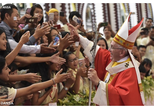 Книга-интервью Папы Франциска о молодежи увидит свет 20 марта