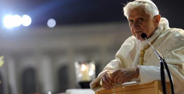Бенедикт XVI о своем «последнем этапе паломничества по пути Домой» (ФОТО)