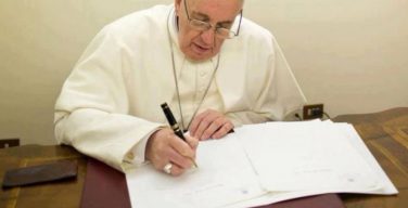 1 марта в Ватикане будет обнародовано Письмо Папы к епископам о спасении христиан