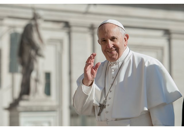 Папа Франциск на общей аудиенции: Святое Причастие превращает верных в живую Евхаристию