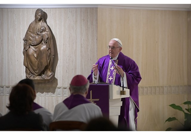 Папа Франциск на Мессе в Доме Св. Марфы: исповедь — это не химчистка