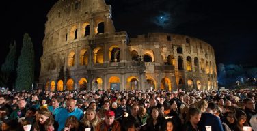 Римские школьники подготовят тексты богослужения Крестного пути в Колизее в Страстную Пятницу
